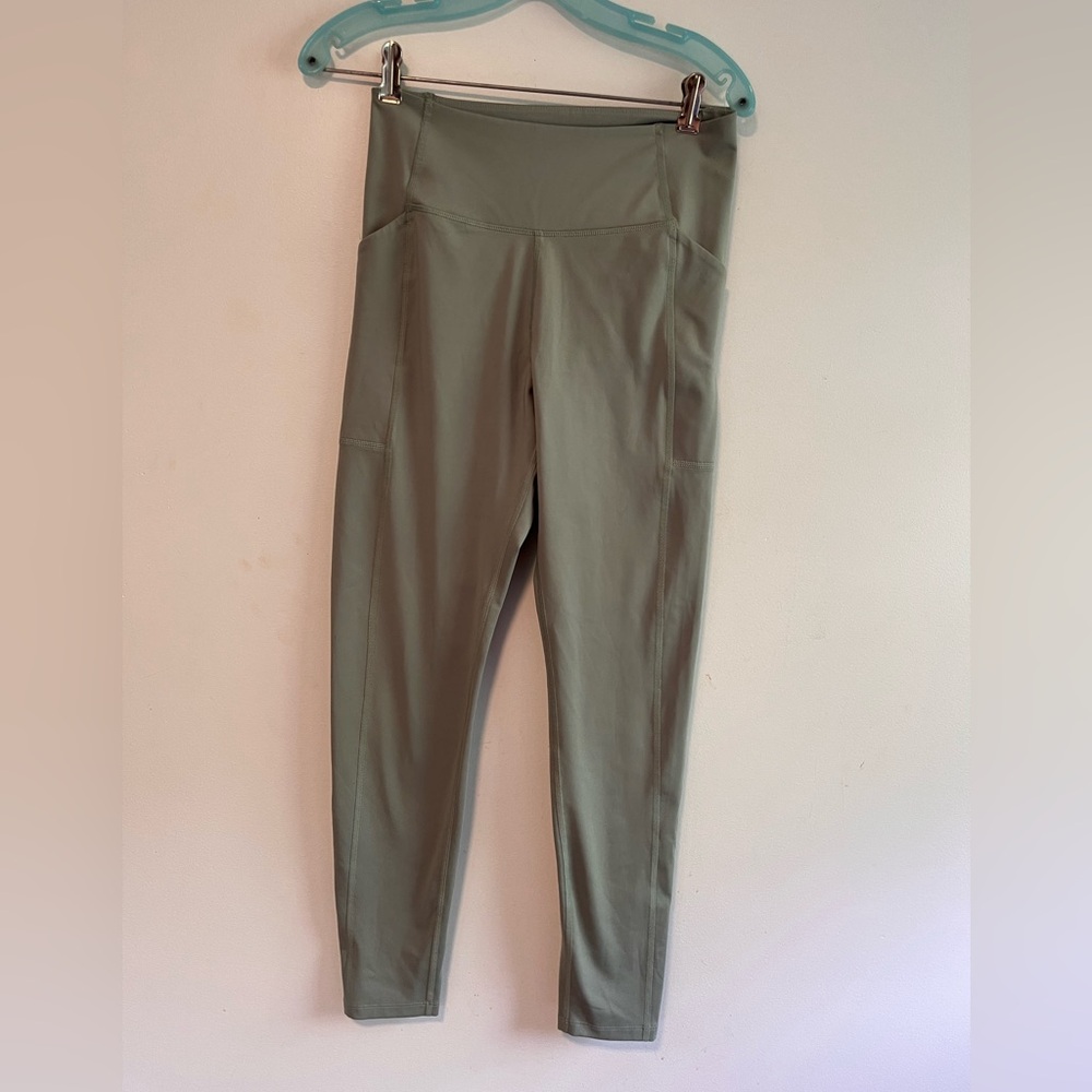 Women's High-Waisted Green Leggings - Picture 2 of 12